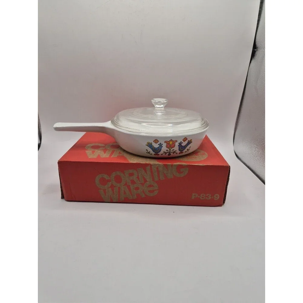 Vintage 1975 Corning Ware P-83-B Country Festival Blue Bird Skillet With Lid NIB